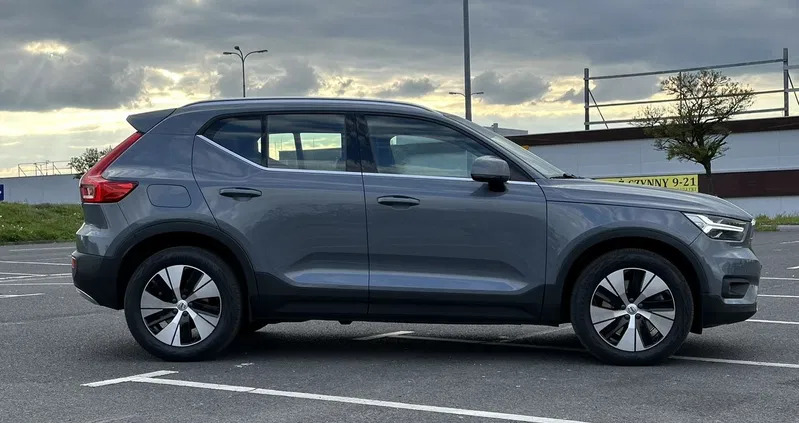 volvo xc 40 dolnośląskie Volvo XC 40 cena 128000 przebieg: 73200, rok produkcji 2021 z Gliwice